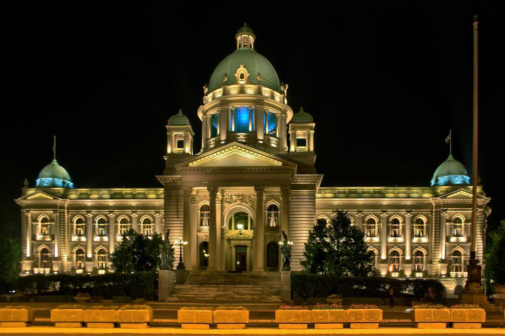 Dominic Smart & Luxury Suites - Parliament Белград Экстерьер фото